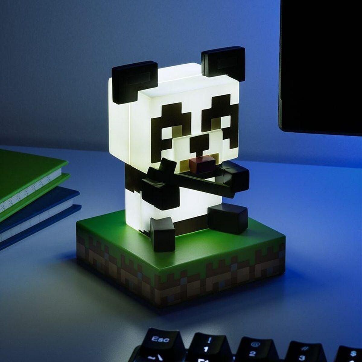 Action Figure Paladone Minecraft Panda Icon Light