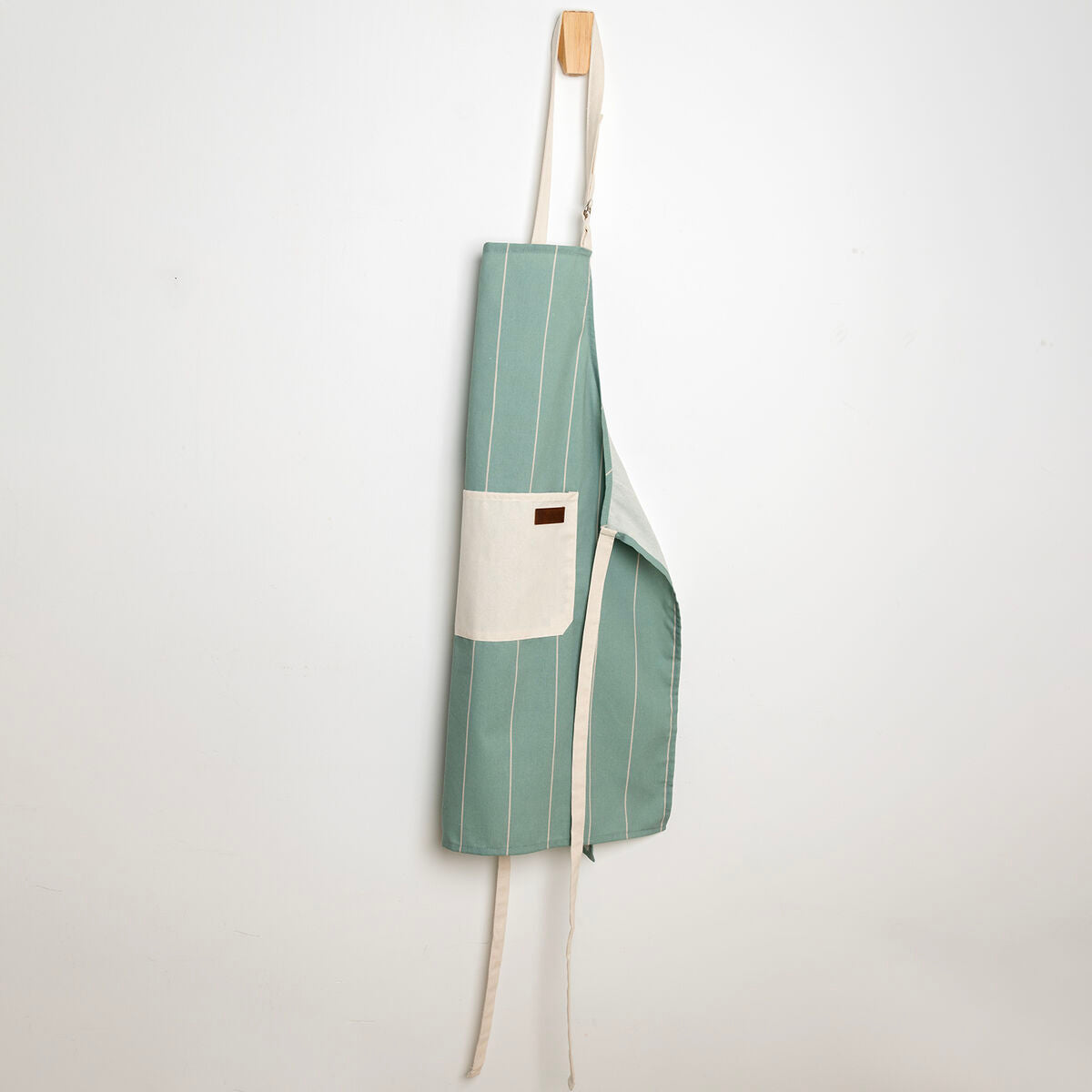 V5H4379A028E9CC39A645D5D1AF8A4C2779R6443717P3