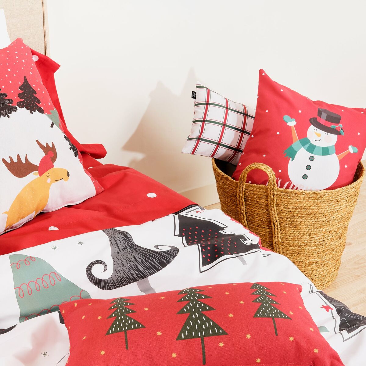 V5HCC0B021FAE426BECE127D3E05F10FFEFR4236323P7