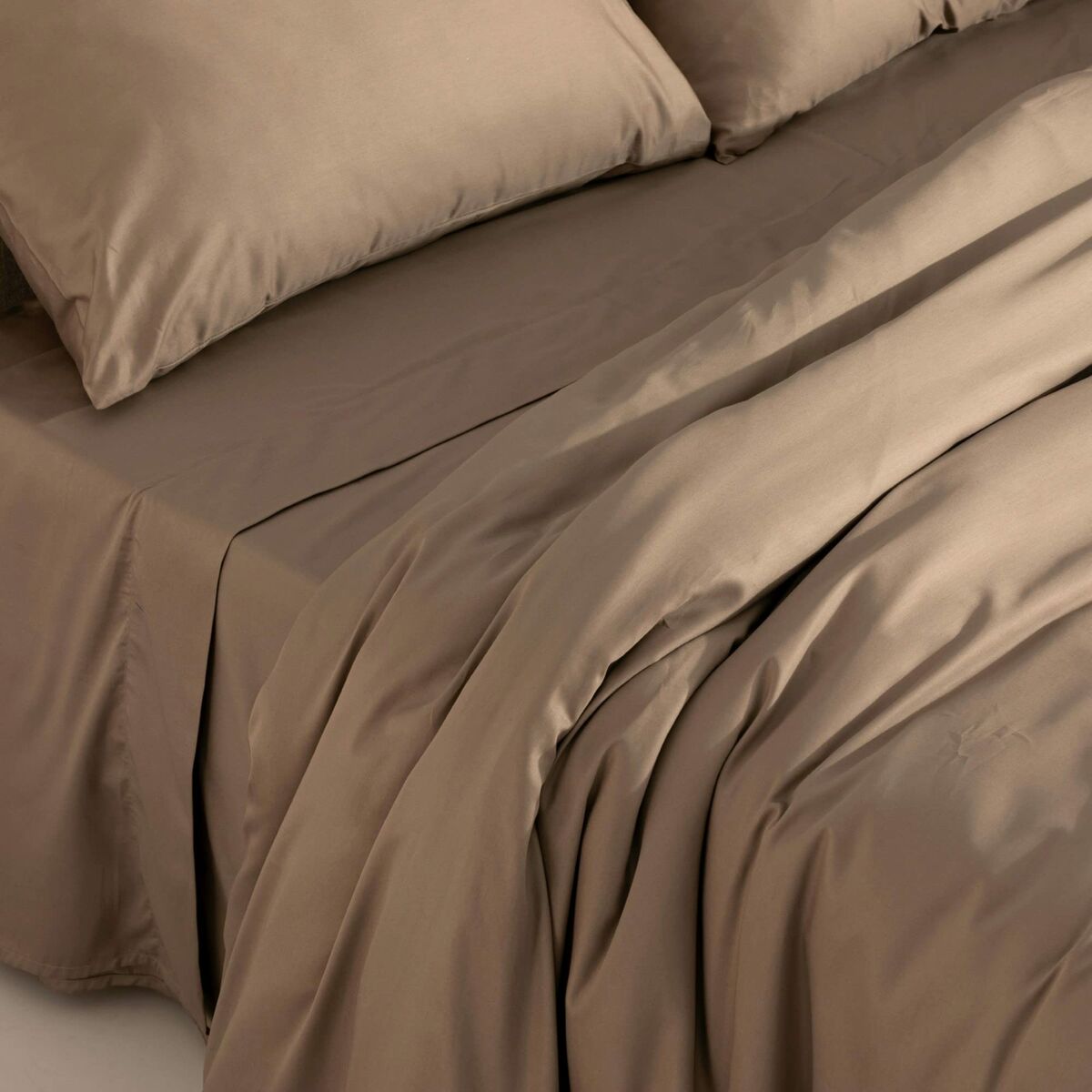 V5H690402DDB39D973395A93AC877D7CFC4R4238863P3