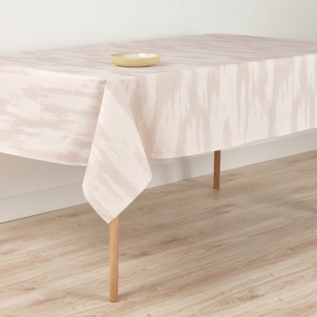 V5HBBE1513801F7027D9FEF76C816A86A1FR4839306P5