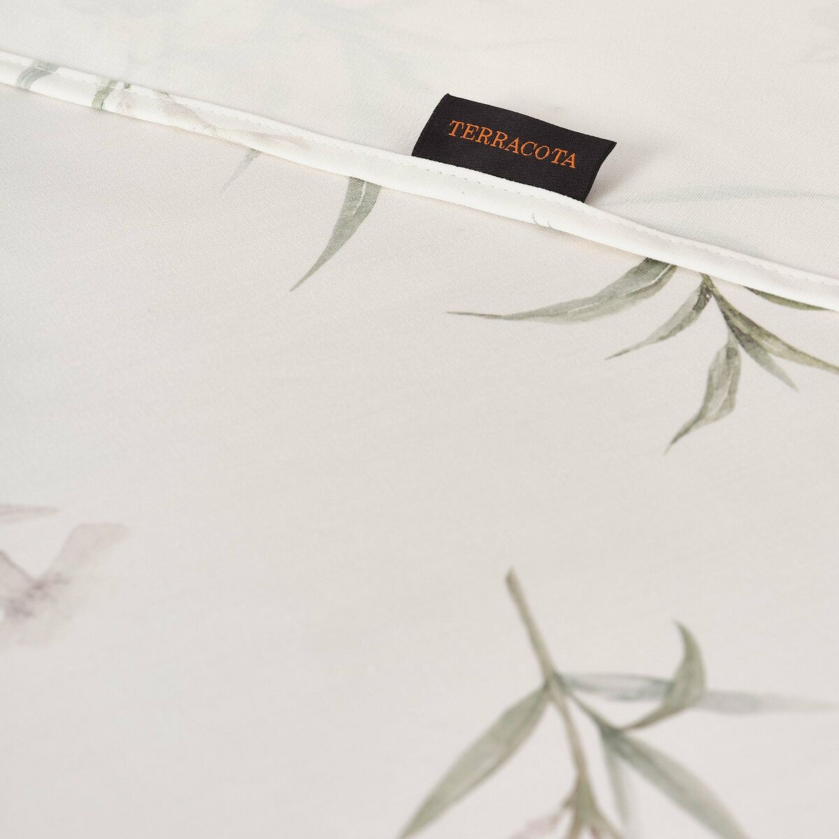 V5HDE9CF99E4BD2F3AFE6B8FA26913E35A7R4839338P3