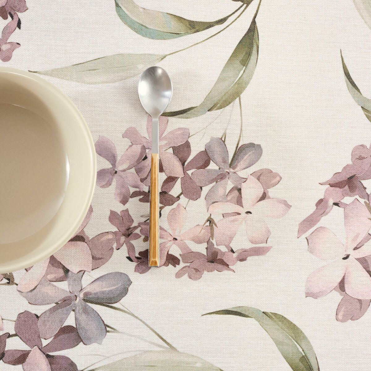 V5H16723DA014257704F3A297ED3FEC867CR4832532P6