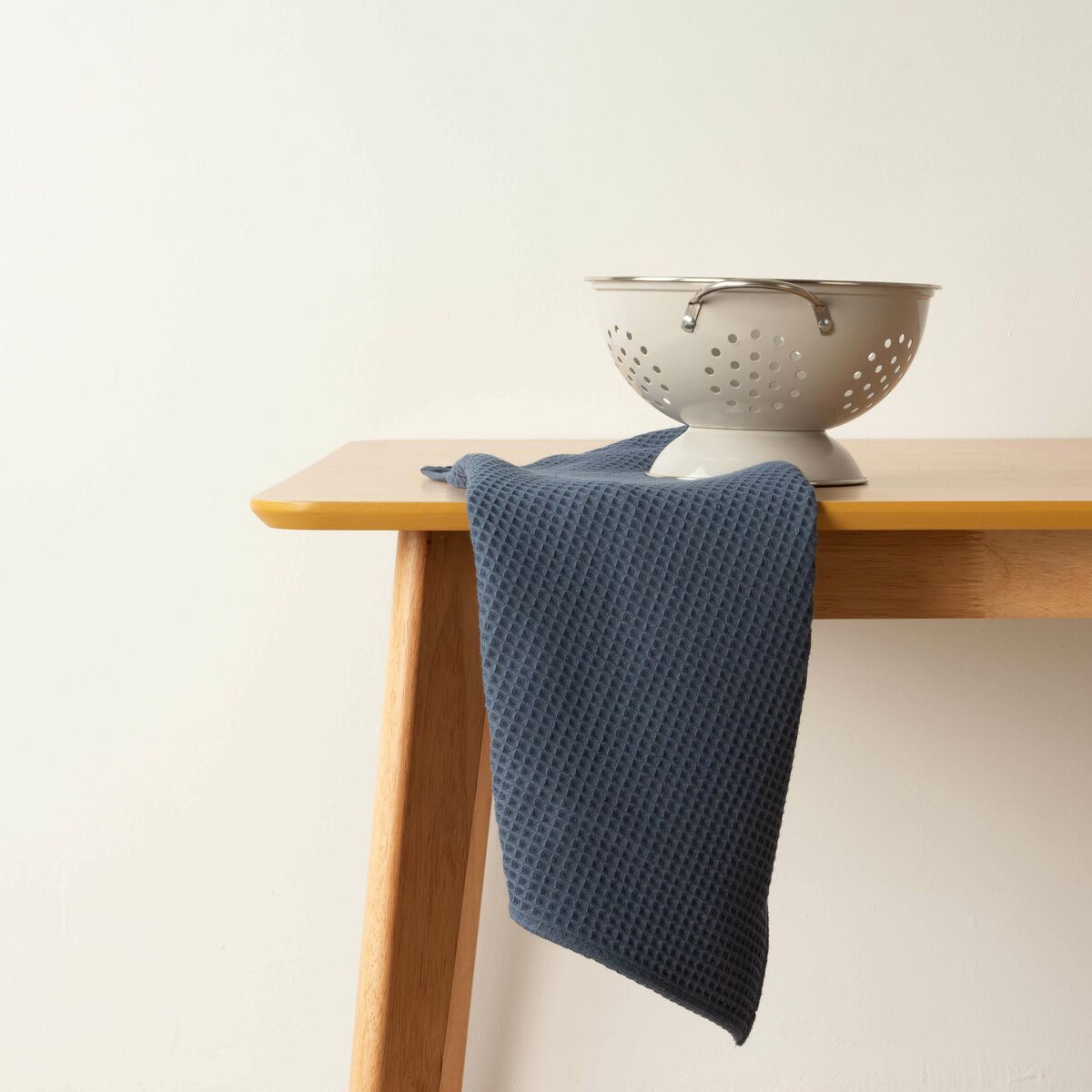 V4H81F249974A7EB071FC24B1068CFF9EADR4335384P1