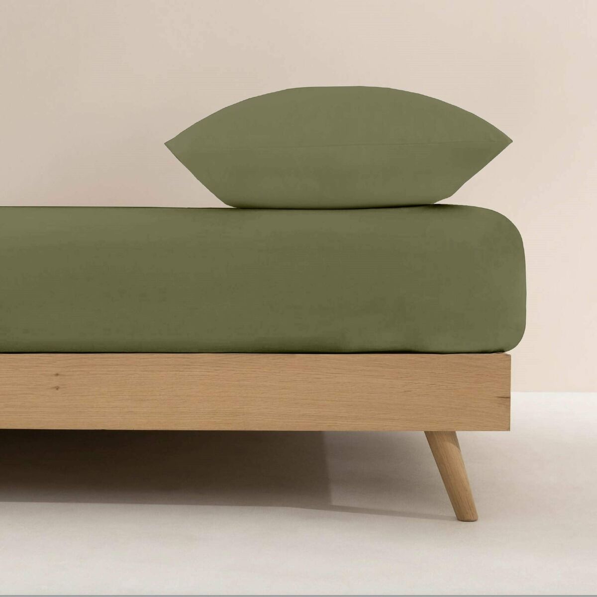 V5H7E09DD8F710CC3D2722FC17FB7D22F0BR4232918P2