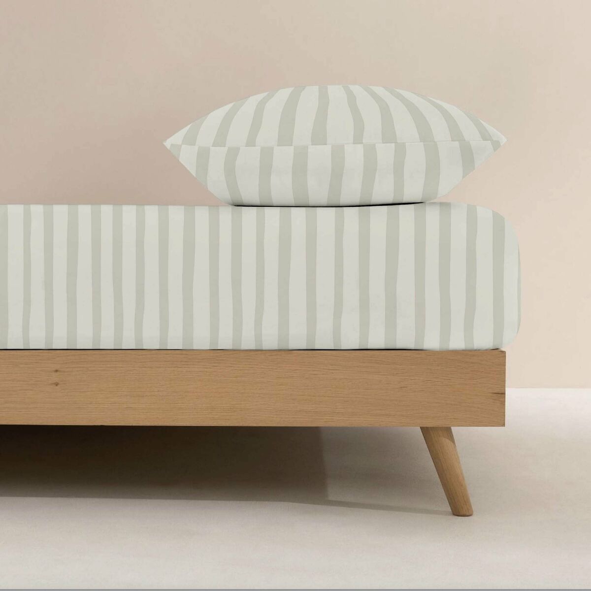 V5H0DBC114FAD1132DB09360554C97B4B83R4232722P3