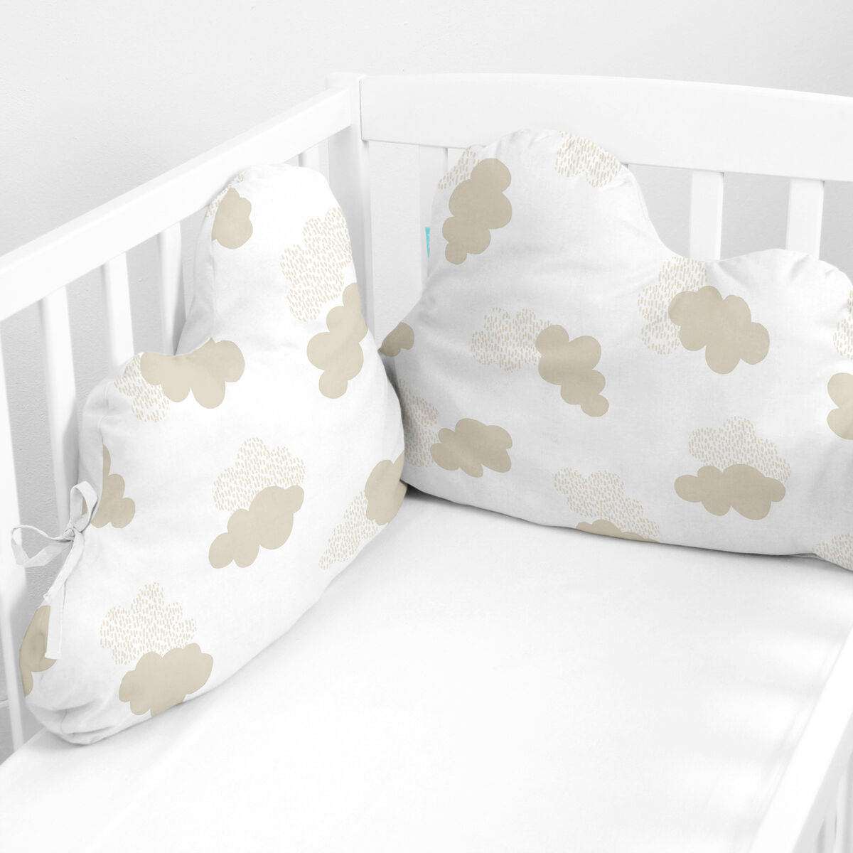 Cot protector HappyFriday Basic Kids Clouds Beige 60 x 40 cm